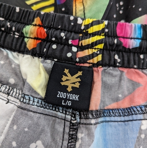 ZOO York 80s 3d print retro vibes swim trunks size Large - Picture 7 of 7